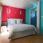 Maison Ancienne Moderne Et Design - 6 6 Sdb - Avec Piscine Et Grand Parc فيلة
