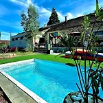Maison Ancienne Moderne Et Design - 6 6 Sdb - Avec Piscine Et Grand Parc Buxeuil (Vienne)