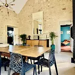 Maison Ancienne Moderne Et Design - 6 6 Sdb - Avec Piscine Et Grand Parc فيلة