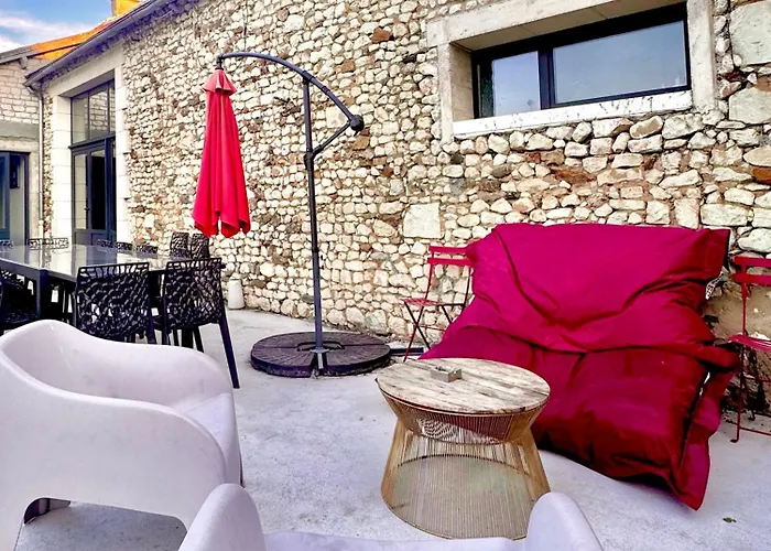 Maison Ancienne Moderne Et Design - 6 6 Sdb - Avec Piscine Et Grand Parc Buxeuil (Vienne)