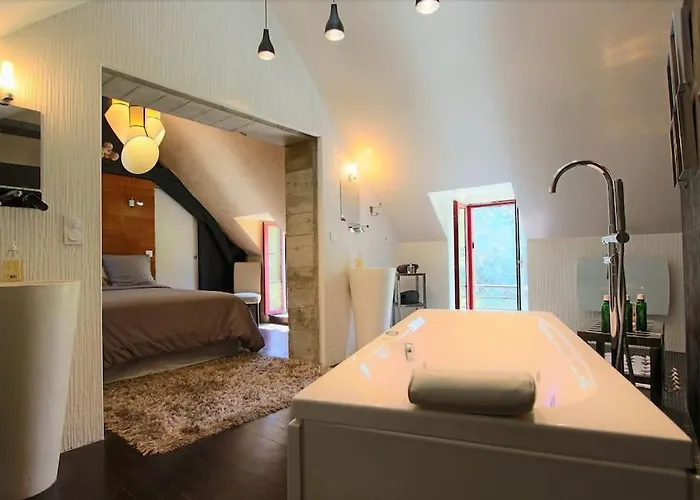 Maison Ancienne Moderne Et Design - 6 6 Sdb - Avec Piscine Et Grand Parc Villa Buxeuil (Vienne)