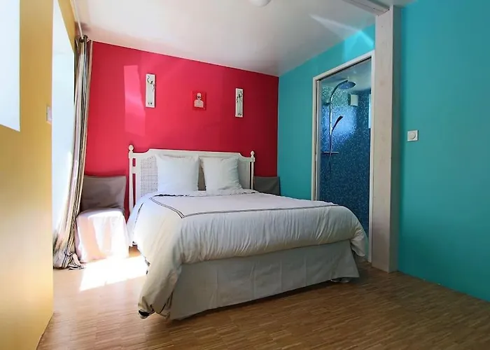 Maison Ancienne Moderne Et Design - 6 6 Sdb - Avec Piscine Et Grand Parc Villa